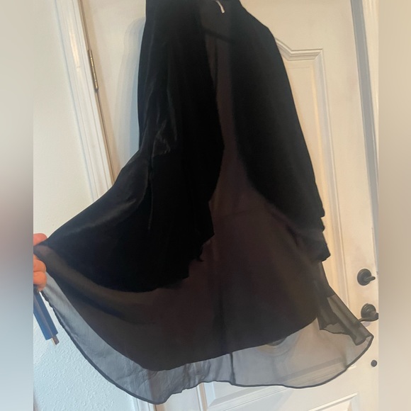 Free People Jackets & Blazers - Free people velvet duster drippy duster Black flowing jacket coat small